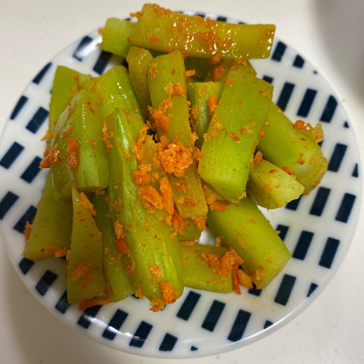 ブロッコリーの軸と食べるラー油の和え物 レシピ 作り方 By You花凛 楽天レシピ ブロッコリーの軸と食べるラー油の和え物 レシピ 作り方 By You花凛 楽天レシピ